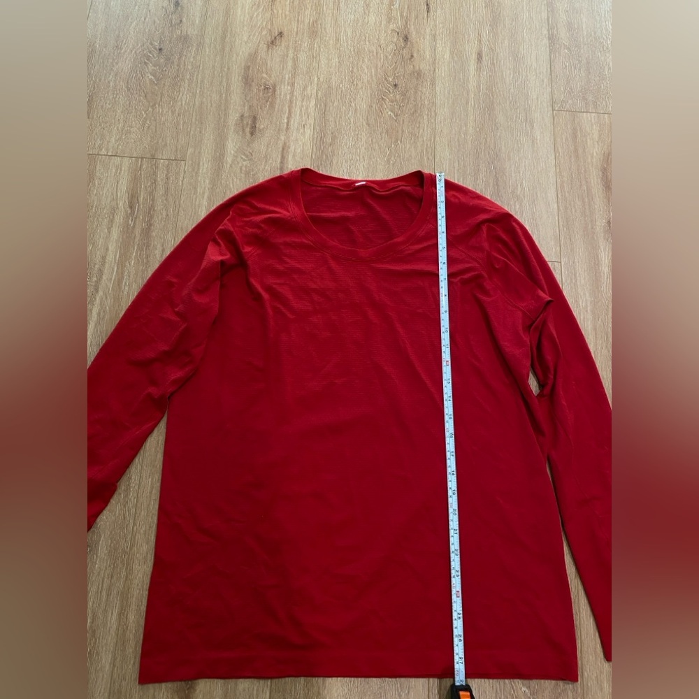 Lululemon swiftly tech long sleeve hip length  2.0, 16